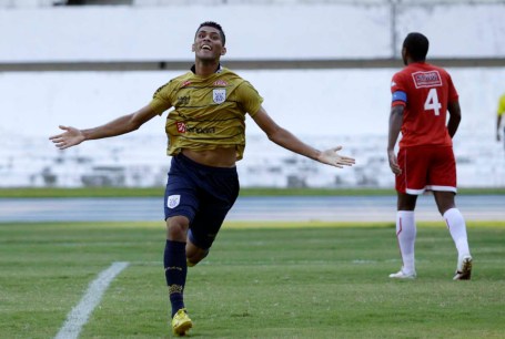 Remo x Cristal Foto Tarso Sarraf (1)