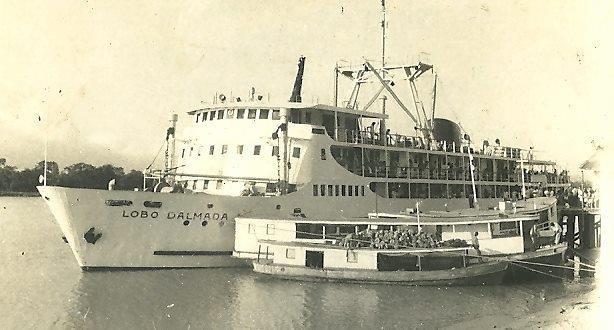 481674_10151154843076172_1809602938_n