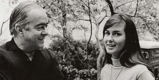 380790_4916624884241_1388437134_n