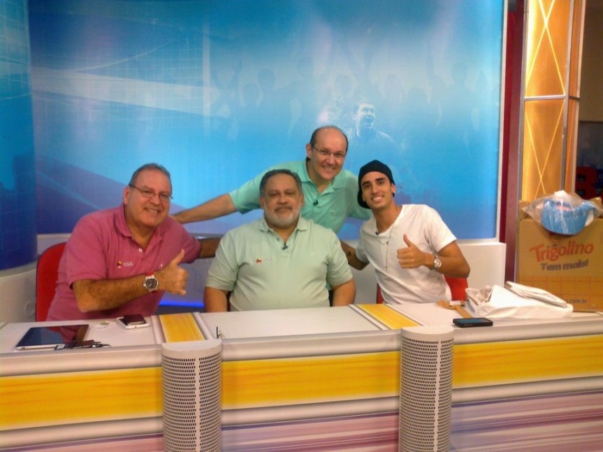 72925_498690720194145_1823660395_n