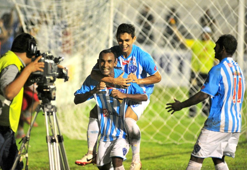 AguiaXPSC 2a fase Parazao2013-Mario Quadros (31)