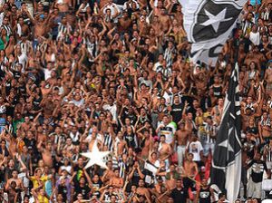 HOME-Torcida-Botafogo-Alexandre-LoureiroLANCEPress_LANIMA20130309_0092_25