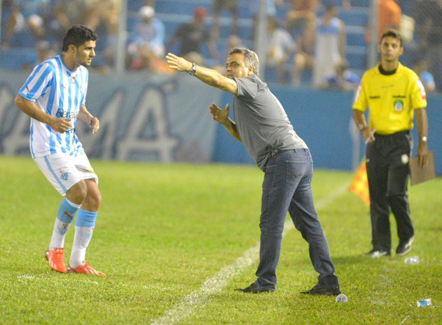 PSCXAtletico Go-Mario Quadros (15)