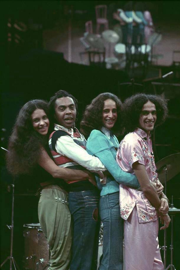 1209344_630008717044053_1154825081_n