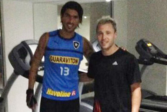 Abreu-Botafogo-Foto-Reproducao-Twitter_LANIMA20131224_0022_49