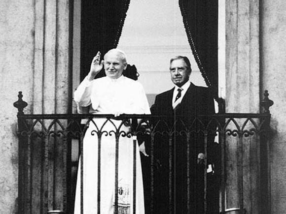 10172607_777180562306025_7306024814434173080_n