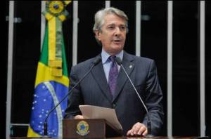 10305047_10152115240066638_235438598410670140_n