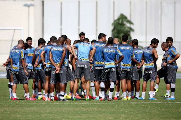 13562355795_f26116f447_o