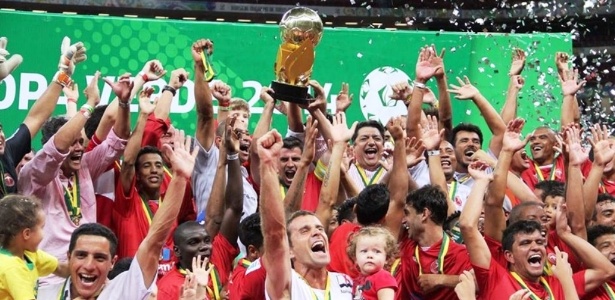 28jul2014---brasilia-conquistou-o-titulo-da-copa-verde-em-2014-e-com-isso-garantiu-vaga-na-sul-americana-do-ano-seguinte-1406595245179_615x300