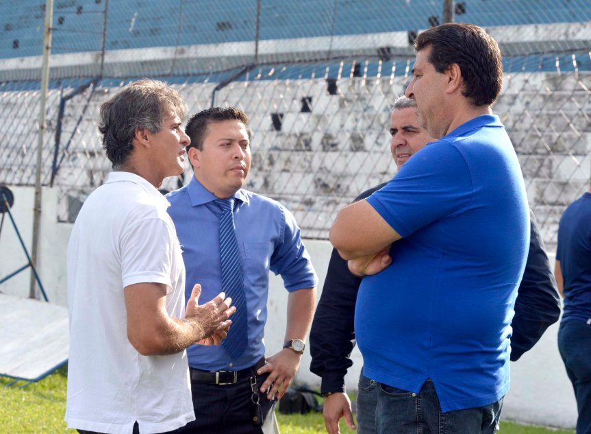 Remo Charles,Tiago,Henrique e Zeca Pirao-Mario Quadros (2)