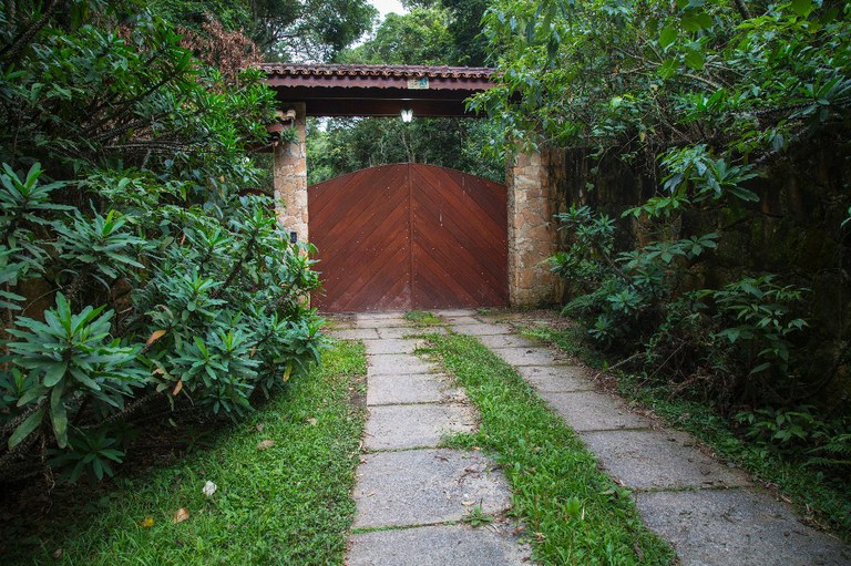 52e6c7e1-1a6c-4ad7-985c-11f7624cb2b7