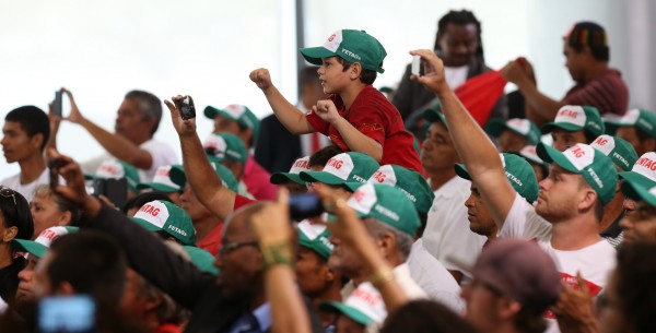 dilma-reforma-agr--ria-quilombolas-fotos-lula-marques-ag--ncia-pt-3-600x305