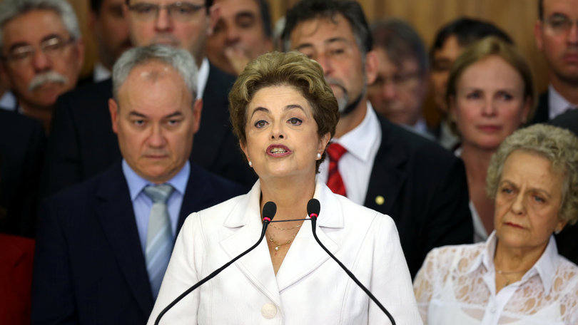 size_810_16_9_dilma-rousseff-discursa-apos-ser-afastada-do-cargo-em-12-05