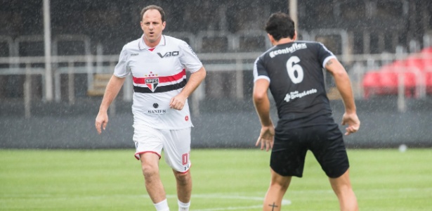 rogerio-ceni-participa-de-jogo-beneficente-de-felipe-massa-no-morumbi-1479156658660_615x300