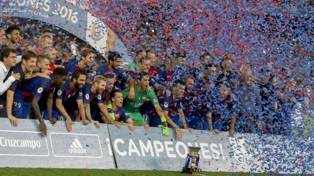 622_6e445073-f0bf-3aa1-92af-ba159b954b82