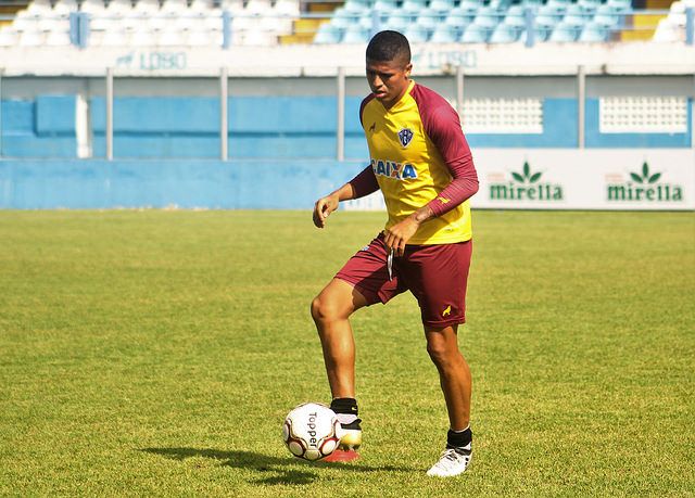 35692467293_acacb87089_z