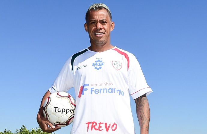 042a184eb466ae7f3d9fd63c05830bb9