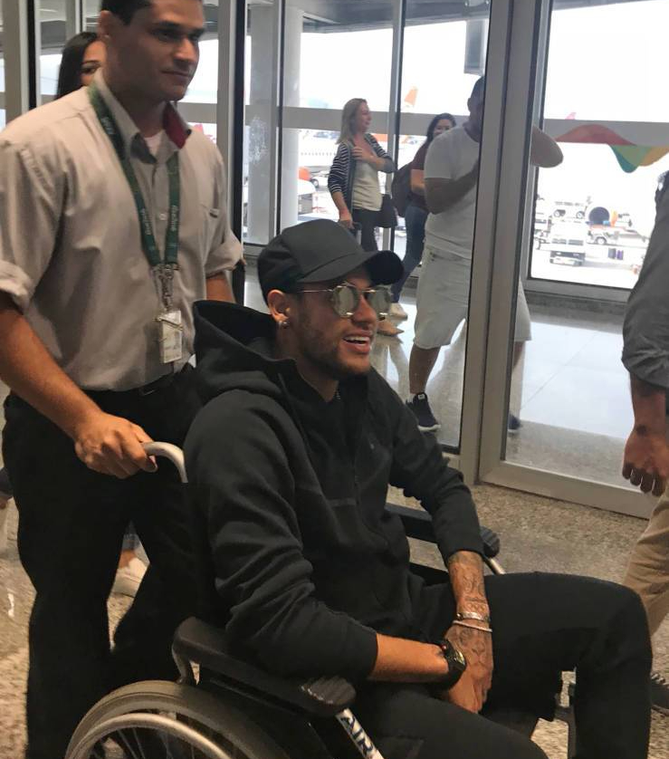 FBL-BRAZIL-FRANCE-NEYMAR