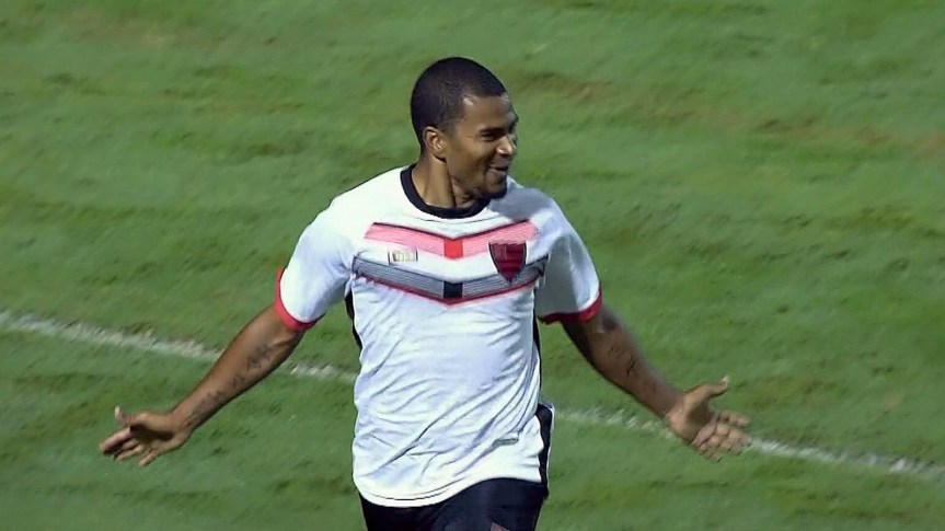 Oeste-Mazinho-premiere-fc