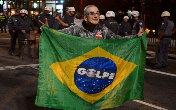 tv-golpe-600x377 (1)