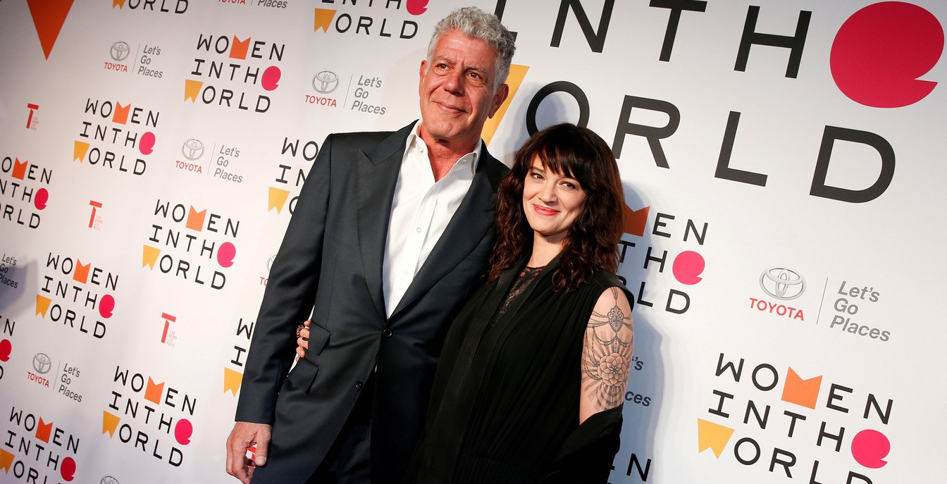 2018-06-08t113650z-1015254058-rc1e55f50c60-rtrmadp-3-people-anthonybourdain