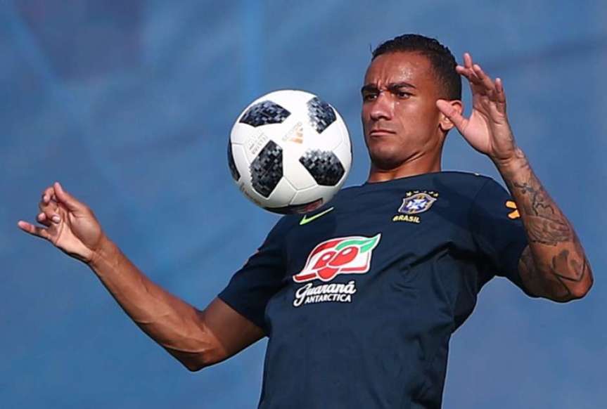 2018-06-30T180550Z_1_LYNXMPEE5T0Q2_RTROPTP_3_SOCCER-WORLDCUP-BRA