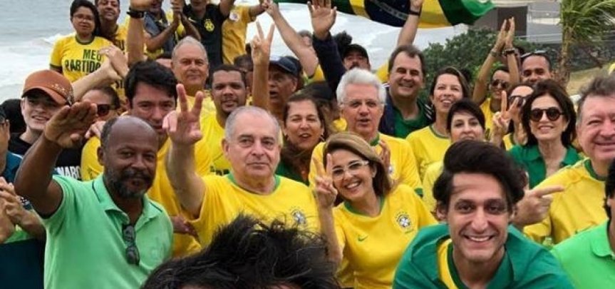 63024,pai-e-mae-de-acm-neto-participam-de-ato-pro-bolsonaro-mas-prefeito-nao-vai-3