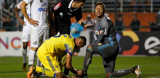 rever-amarra-a-chuteira-de-diego-alves-1501734474375_615x300