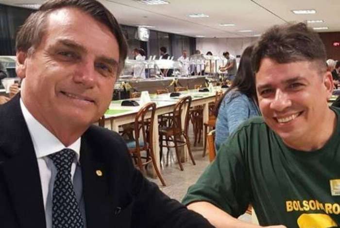 bolsonaro-capitao-victor