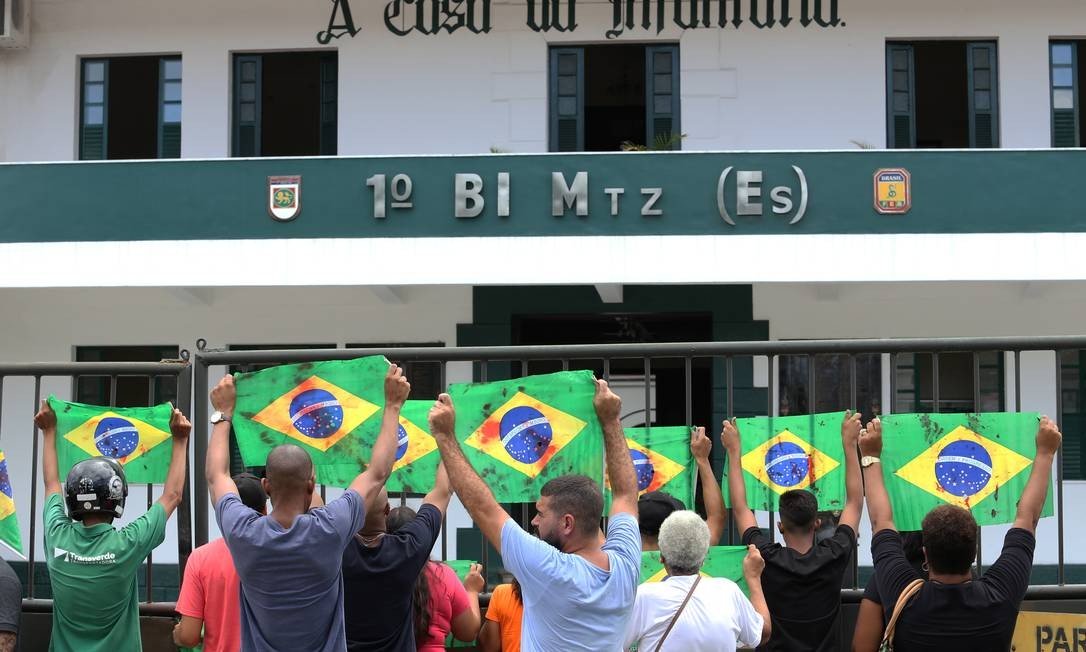 76c6a527-4180-42b4-8068-6144c3050ea5