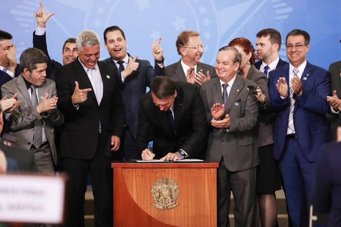 brasil-politica-jair-bolsonaro-20190507-001-copy