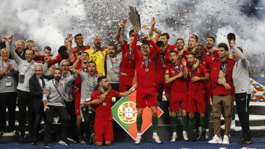 cristiano-ronaldo-ergue-taca-da-liga-das-nacoes-1560114210758_v2_900x506