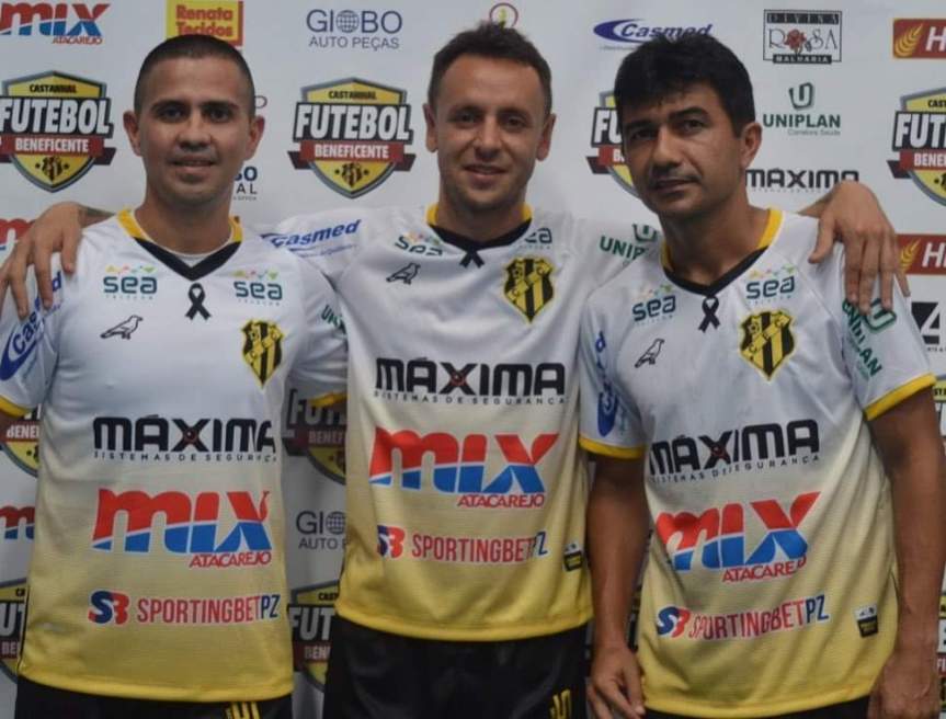 ef0e39b6-3742-4e1b-8fb9-538749154a6c