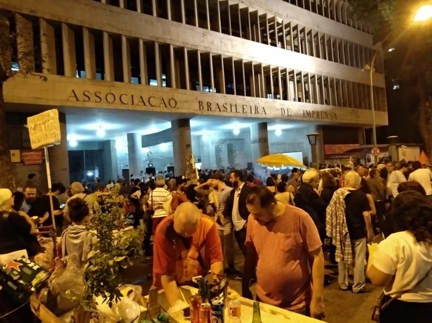 4f8d42d6-5ed3-4d43-b514-66b91641cffa