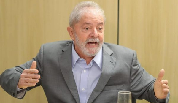 lula-na-entrevista-6-600x399